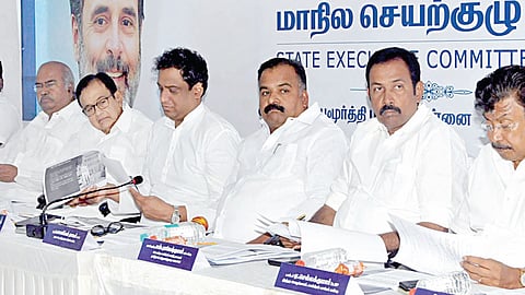 | படம்: எல்.சீனிவாசன் |
