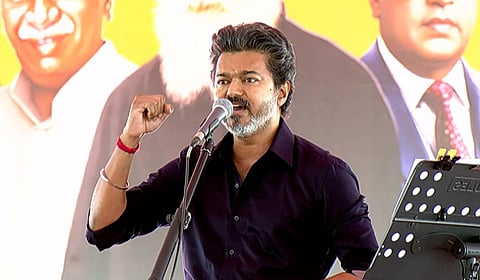 கரூரில் முதல்வர் விஜய் பேச்சு 