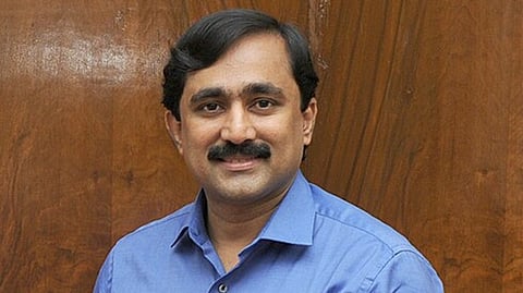 அரசியல் விமர்சகர் பொன்ராஜ்