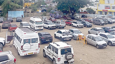 பழநி கோயிலுக்குச் சொந்தமான ரூ.100 கோடி நில பத்திரப் பதிவு ரத்து: உயர் நீதிமன்ற மதுரை அமர்வு முக்கிய உத்தரவு