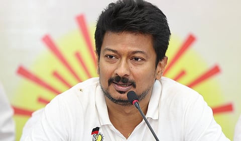 “காவலர்கள் நியமனத்தை தள்ளிவைப்பதால் இளைஞர்களின் எதிர்காலம் கேள்விக்குறி” - உதயநிதி