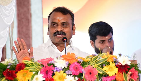 கொளத்தூர் அஞ்சல் நிலையத்தில் பாஸ்போர்ட் சேவை மையம்: எல்.முருகன் தொடங்கி வைத்தார்