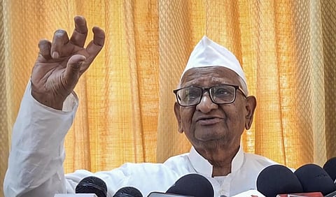 “சோனம் வாங்சுக்கின் பொறுமையை சோதிக்கக் கூடாது” - மத்திய அரசுக்கு அண்ணா ஹசாரே வலியுறுத்தல்