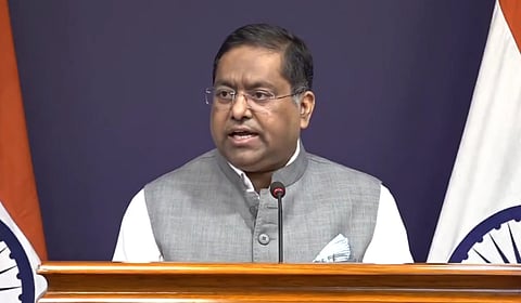 விசா புதிய விதிகள் மாணவர்களை பாதிக்கும்: அமெரிக்காவிடம் இந்தியா கவலை 