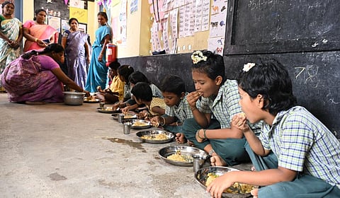 முதல்வரின் காலை உணவு திட்டத்தின் பெயர் ‘காமராஜர் காலை உணவு திட்டம்’ என மாற்றம்