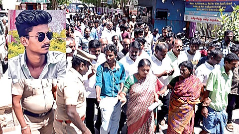 தூத்துக்குடி அரசு மருத்துவக் கல்லூரி மருத்துவமனை வளாகத்தில் கீதாஜீவன் தலைமையில் போராட்டத்தில் ஈடுபட்ட அருணாச்சலத்தின் உறவினர்கள். படம்: என்.ராஜேஷ் (உள்படம்: உயிரிழந்த அருணாச்சலம்)