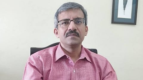 மாணவர்கள் போராட்டத்துக்கு மத்தியில் மத்தியக் கல்விச் செயலாளர் வினீத் ஜோஷி மாற்றம்