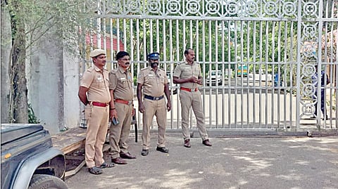 டாஸ்மாக் முறைகேடு புகாரில் செந்தில் பாலாஜி மீது புதிய வழக்கு: 45 இடங்களில் லஞ்ச ஒழிப்பு போலீஸ் சோதனை