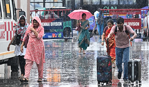 வானிலை முன்னறிவிப்பு: கோவை, நெல்லை உள்ளிட்ட 5 மாவட்டங்களில் கனமழை வாய்ப்பு