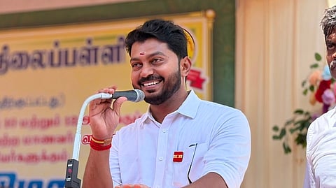 “தமிழகத்தில் கிராவல் மண் எடுக்க அடுத்த வாரம் சீர்திருத்தம்” - அமைச்சர் டி.கே.பிரபு தகவல்