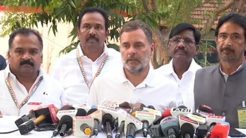“தொகுதி மறுவரையறையை ஆதரிப்பவர்கள் ‘எட்டப்பர்’கள்” - ராகுல் காந்தி