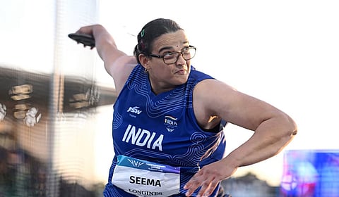 CWG 2026: மூட்டுவலியை வென்று பதக்கம் வென்ற சீமா