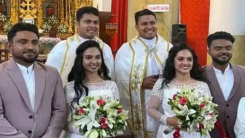 கேரளாவில் இரட்டைச் சகோதரிகளைத் திருமணம் செய்த இரட்டையர்
