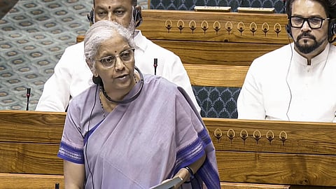 “ஒருங்கிணைந்த ஓய்வூதிய திட்டத்தை மாற்றும் திட்டம் அரசுக்கு இல்லை” - நிர்மலா சீதாராமன்