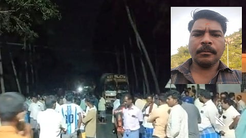 மறியலில் ஈடுபட்ட மக்கள் | உள்படம்: உயிரிழந்த ஆனந்தன்