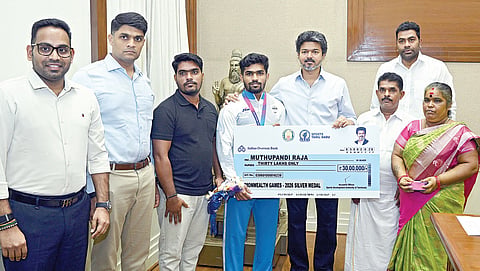 காமன்வெல்த் விளையாட்டில் பதக்கம் வென்ற தமிழக வீரர்களுக்கு ரூ.80 லட்சம் ஊக்கத் தொகை