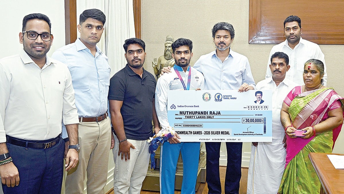 காமன்வெல்த் போட்டியில் பதக்கம் வென்ற தமிழக வீரர்களுக்கு ரூ.80 லட்சம் ஊக்கத்தொகை