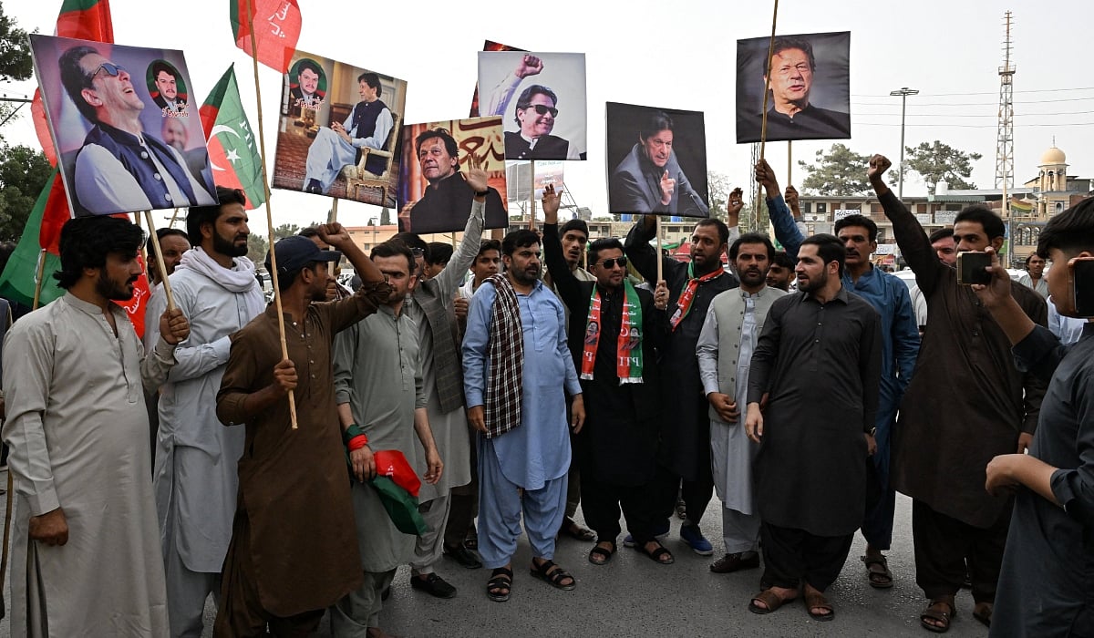 பாகிஸ்தானில் இம்ரான் கான் விடுதலை கோரி போராட்டம்: 100-க்கும் மேற்பட்டோர் கைது