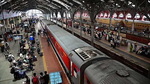 சென்னை - ஹவுரா உட்பட 7 ரயில் வழித்தடங்களை 4 வழிப்பாதையாக விரிவுபடுத்த திட்டம்