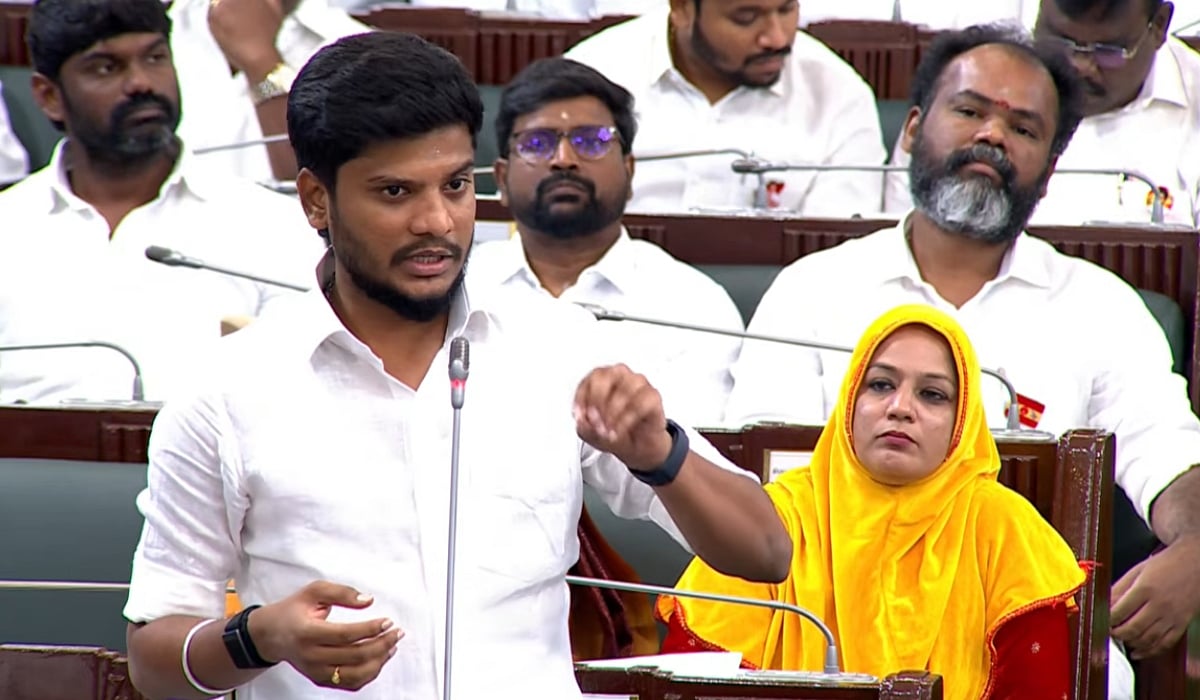 இந்தியாவே திரும்பிப் பார்க்கும் வகையில் பழநி முருகன் கோயில் முன்மாதிரியாக உயர்த்தப்படும்: அமைச்சர் ரமேஷ்
