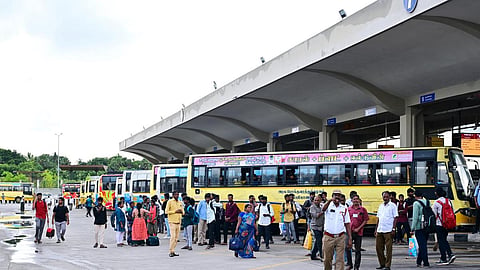 கிருஷ்ண ஜெயந்தி மற்றும் வாரக் கடைசி நாட்களை முன்னிட்டு 4,260 சிறப்பு பேருந்துகள் இன்று முதல் இயக்கம்: விரைவு போக்குவரத்து கழகம் அறிவிப்பு