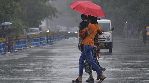 வானிலை முன்னறிவிப்பு: தமிழகத்தில் 4 நாட்களுக்கு மிதமான மழை வாய்ப்பு