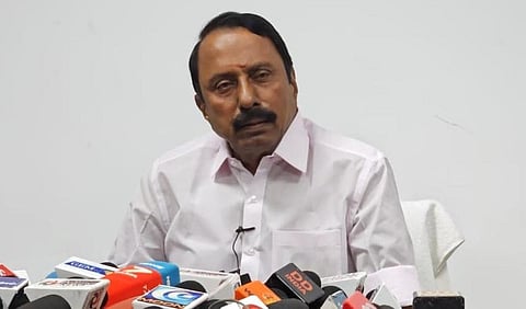 “என்னை சிக்கலில் விட்டு விடாதீர்கள்” - பிரதமர் வேட்பாளர் குறித்து செங்கோட்டையன் பதில்