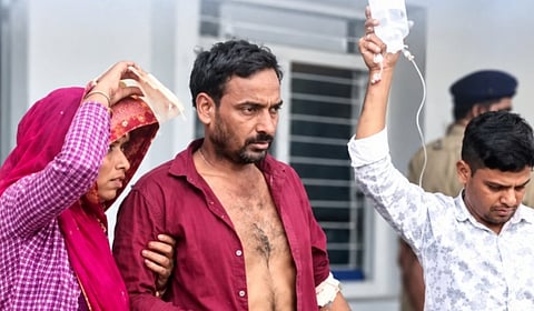 ம.பி.யில் கள்ளச்சாராயம் குடித்த 12 பேர் உயிரிழப்பு: கடும் நடவடிக்கை எடுக்க முதல்வர் உத்தரவு