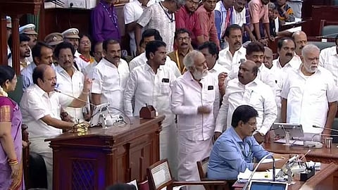 சாதிவாரி கணக்கெடுப்பு தீர்மானத்தை திமுக புறக்கணித்தது வேதனை அளிக்கிறது: காங்கிரஸ்