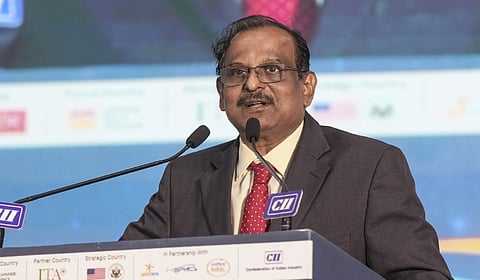 இஸ்ரோ ஒருபோதும் தனியார் மயமாக்கப்படாது: தேசிய விண்வெளி அமைப்பு தலைவர் தகவல் 