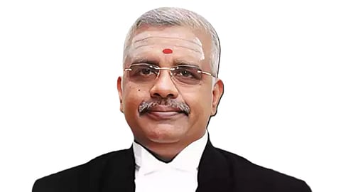 இந்தியாவில் செல்வாக்கு மிக்கவர்கள் மீதான ஊழல் வழக்கை விசாரிப்பது சிரமமான காரியம்:  நீதிபதி என்.ஆனந்த் வெங்கடேஷ் அதிருப்தி