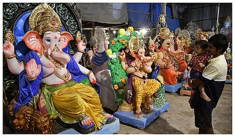 விநாயகர் சதுர்த்தி பந்தல்களுக்கு இலவச மின்சாரம் வழங்குக: தமிழக பாஜக