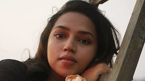 நடிகை ஷாஷா சிவகு​மார்