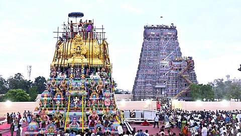 வீடியோ: மதுரை மீனாட்சி அம்மன் கோயில் குடமுழுக்கு விழா கோலாகலம்