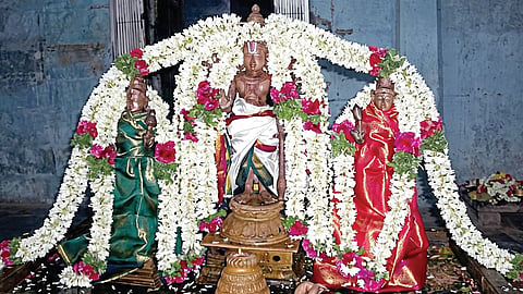 கடன் தொல்லை தீர்க்கும் அரிமேயவிண்ணகரம் குடமாடு கூத்தன்