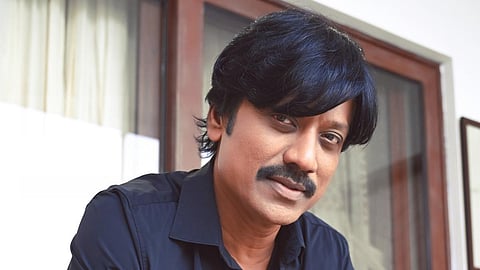 6 வழக்குகளில் இருந்து விடுவிக்கக் கோரிய எஸ்.ஜே.சூர்யாவின் மனுக்கள் தள்ளுபடி