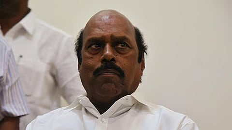 மதுராந்தகம் இடைத்தேர்தல் ஜனநாயக படுகொலை: முன்னாள் அமைச்சர் எ.வ.வேலு குற்றச்சாட்டு