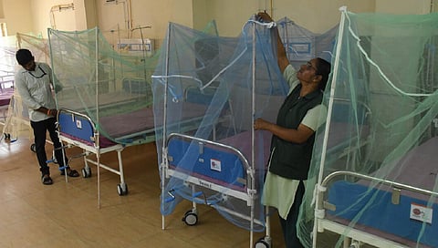 கோவை அரசு மருத்துவமனை டெங்கு வார்டு