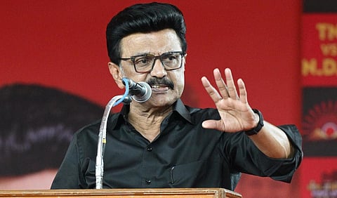 பட்டினப்பாக்கத்தில் தலைமைச் செயலகம் கட்ட முயற்சித்தால் மீனவர்களுடன் இணைந்து திமுக போராடும்: ஸ்டாலின் எச்சரிக்கை