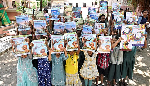 1-ம் வகுப்பு தேர்வு வினாத்தாளுக்கு இவ்வளவு அக்கப்போர் தேவையா?