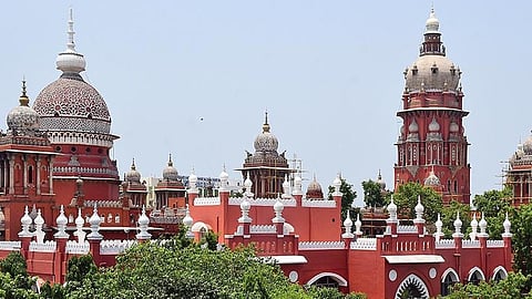 பதவிக்கால நீட்டிப்பு விவகாரம்: தமிழக அரசு, நடிகர் சங்க நிர்வாகிகள் பதிலளிக்க ஐகோர்ட் உத்தரவு