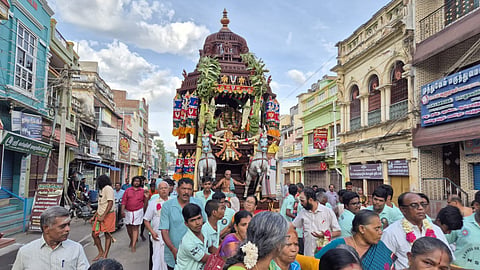 ஸ்ரீவில்லிபுத்தூர் ஆண்டாள் கோயில் புரட்டாசி பிரம்மோற்சவ செப்பு தேரோட்டம் கோலாகலம்