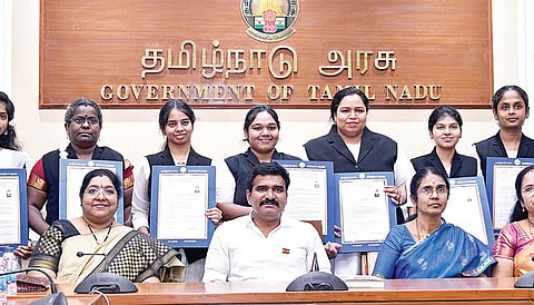 பட்டினப்பாக்கத்தில் புதிய தலைமைச் செயலகம் அமைப்பது குறித்து நீதிமன்றத்தில் பதில் அளிக்கப்படும்: அமைச்சர் நிர்மல்குமார் அறிவிப்பு