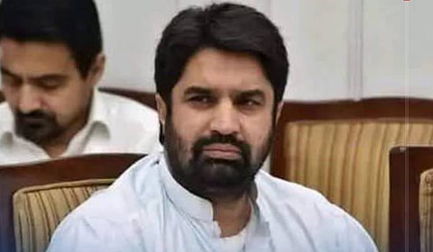 பாகிஸ்தான் அமைச்சர் கடத்தல்: ஆயுதமேந்​திய கும்பல் துணி​கரம் 