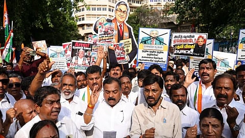 தலைமைத் தேர்தல் ஆணையர் ஞானேஷ் குமார் பதவி விலக வலியுறுத்தி தமிழக காங். ஆர்ப்பாட்டம்