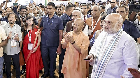 “உத்தரப் பிரதேசத்தை முதலீடுகளை ஈர்க்கும் மையமாக யோகி அரசு மாற்றி உள்ளது” - அமித் ஷா