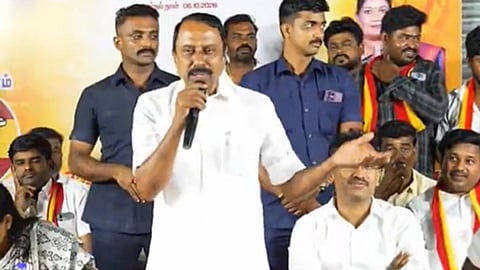 திமுக - அதிமுக மறைமுக  கூட்டணி: அமைச்சர் செங்கோட்டையன் குற்றச்சாட்டு 