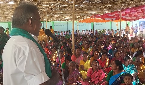 ‘வனத்தை விட்டு வெளியேற மாட்டோம்’ - போராட்டத்தில் மேகமலை மக்கள் ஆவேசம்