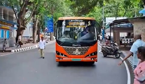 திருமலையில் 3 நிமிடங்களுக்கு ஒரு பேட்டரி பேருந்து