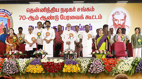சமூக வலைதளங்களில் நடிகைகள் குறித்து அவதூறு பரப்பினால் நடவடிக்கை!